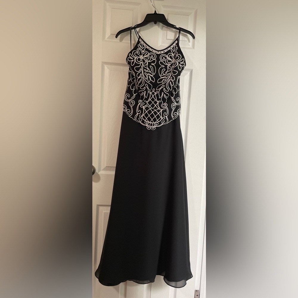 Susan Roselli for VJack Vintage Black & White Evening Gown Size 6